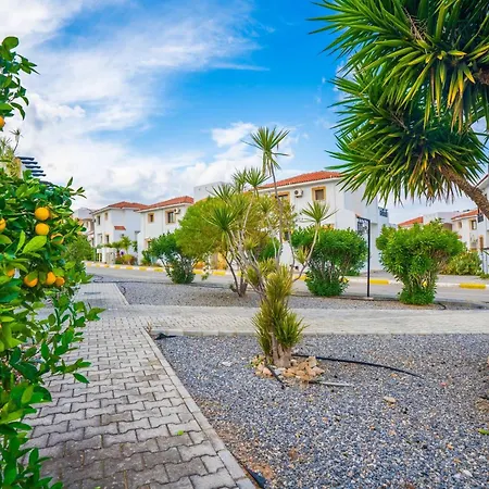 Apartment Welcoming 3-bedroom With Ocean Views